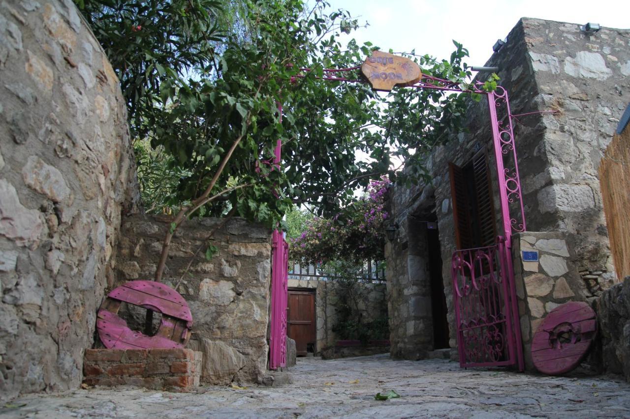 Eski Datca Pansiyon Bagian luar foto
